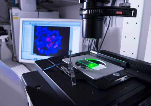 Analytical laboratory instruments